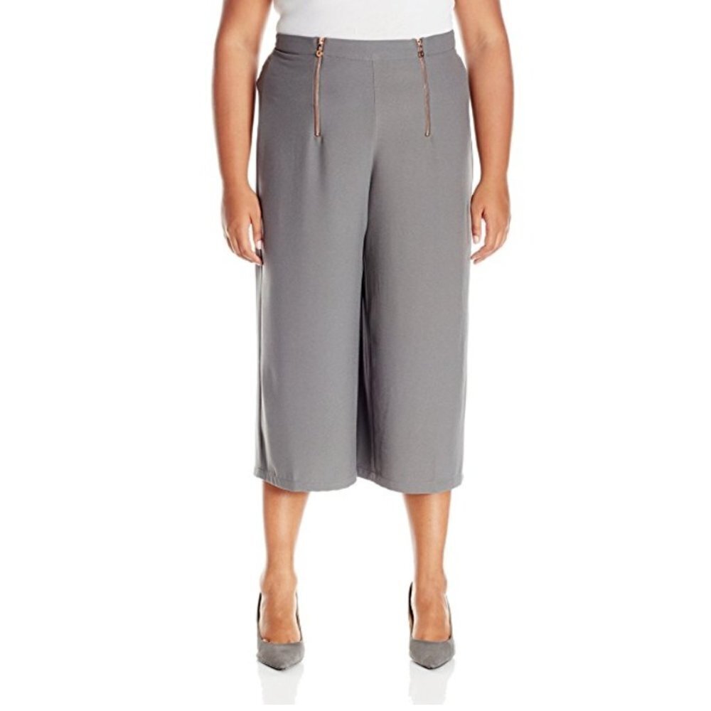 Modamix Minimalist Movement Crepe‎ Capri Culottes Gray Zipper Detail 18W NWT